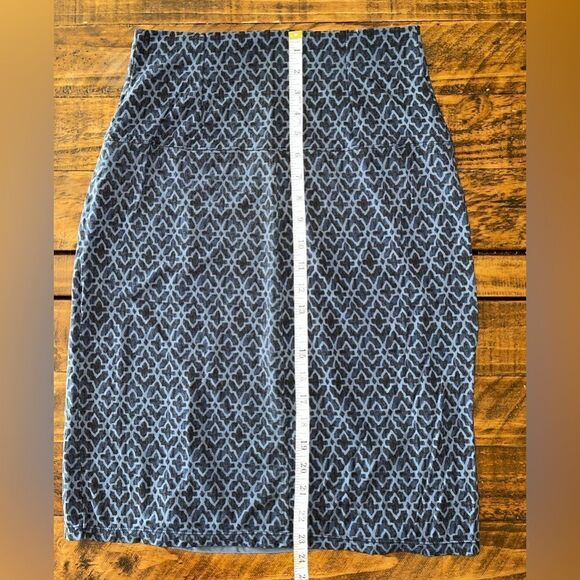 Athleta Seaside Moroccan Asymmetric Wrap Skirt Size Medium - Picture 11 of 11